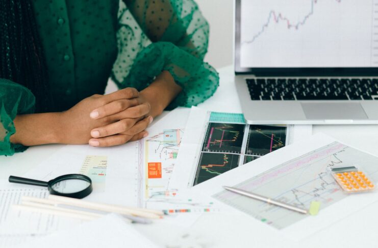 Smart Financial Risk Management for Mid-Sized Businesses in 2025
